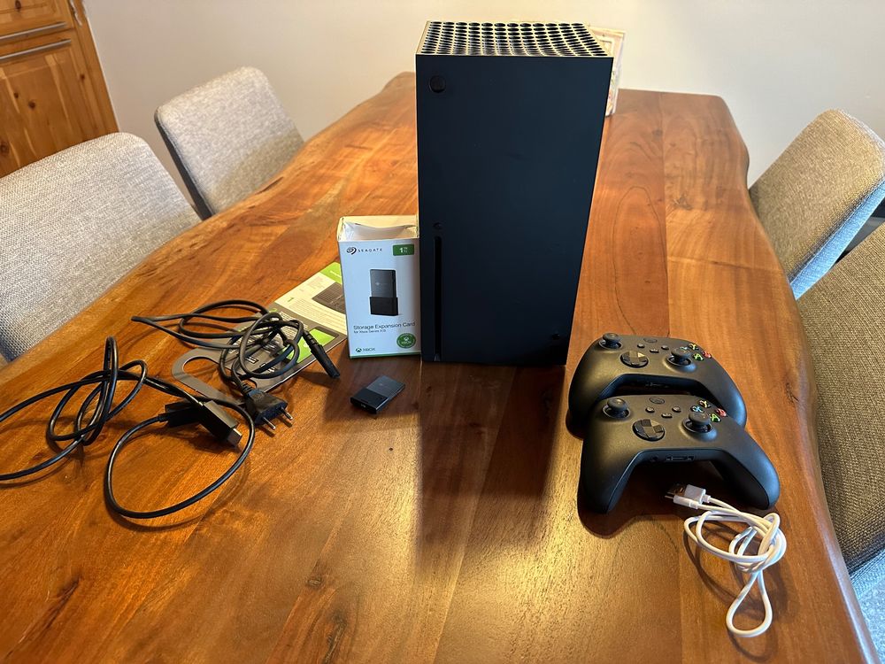 Microsoft Xbox Series X 1TB inkl. Speichererweiterung 1TB Kaufen auf