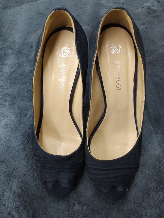 navyboot high heels