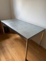 Robuster Metalltisch - Tischbeine Metall