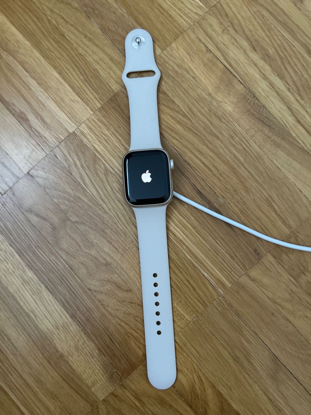 Apple Smartwatch: Apple Watch Series 7 – Usato da Ehrendingen venduto da mev_lw75