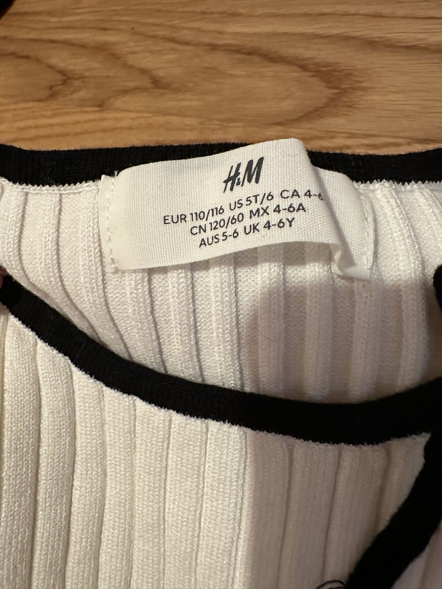 H&M Kleiderpakete & -sets: Kleider Paket Mädchen – Gebraucht aus Hinwil von BMW-M-E60 1