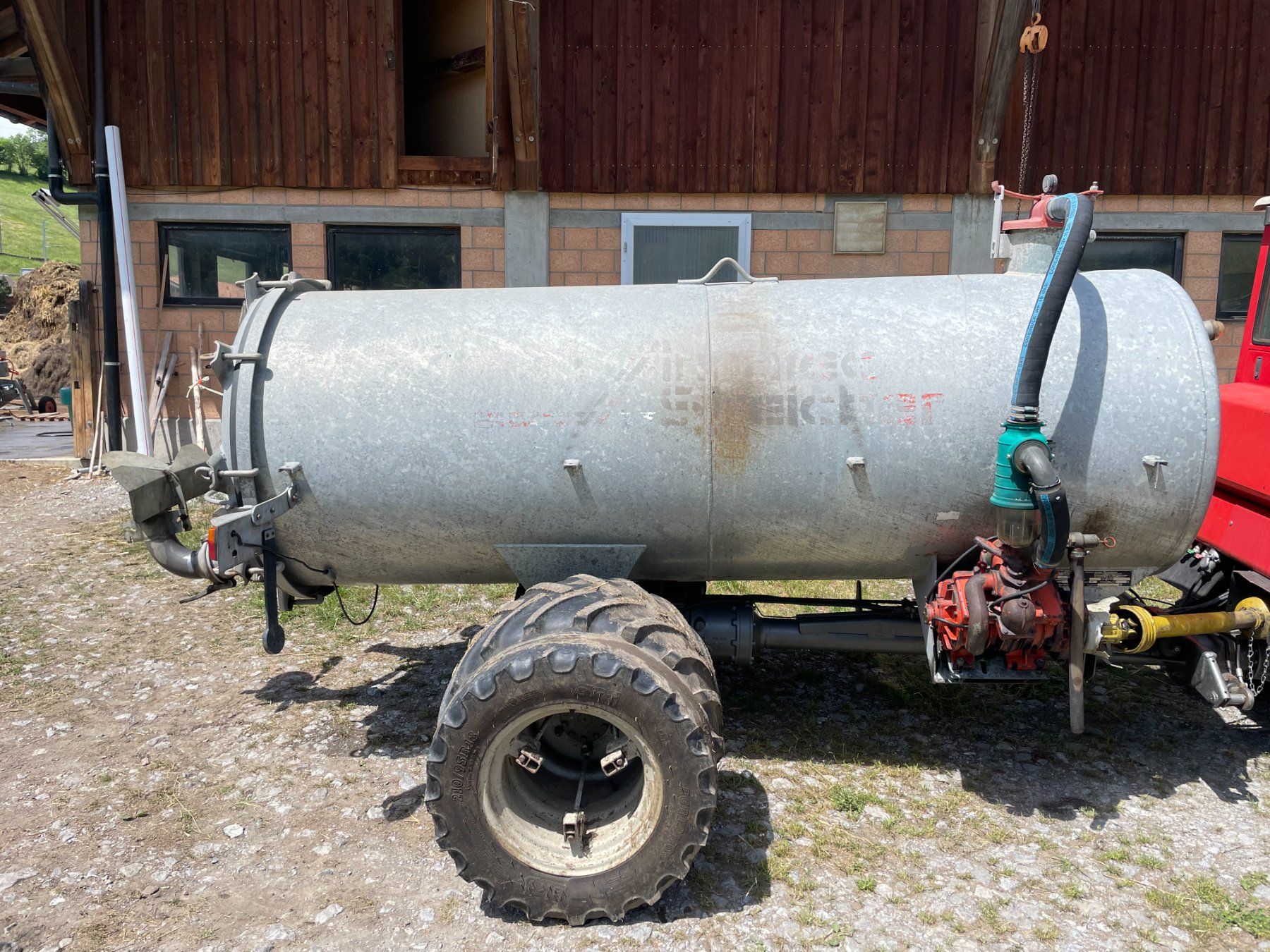 Gülleaufbereitung: Güllefass 3m2 Aufbaufass Aebi – Gebraucht aus Blankenburg von Lylasugus 2