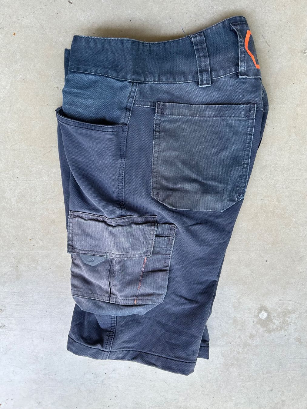 Helly Hansen Pantaloni: Helly Hansen Workwear Arbeitsshorts C48 – Usato da Ittigen venduto da labrador35 3