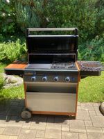 Campingaz Serie 4 Gasgrill mit 4-Brennern und Grillplatte