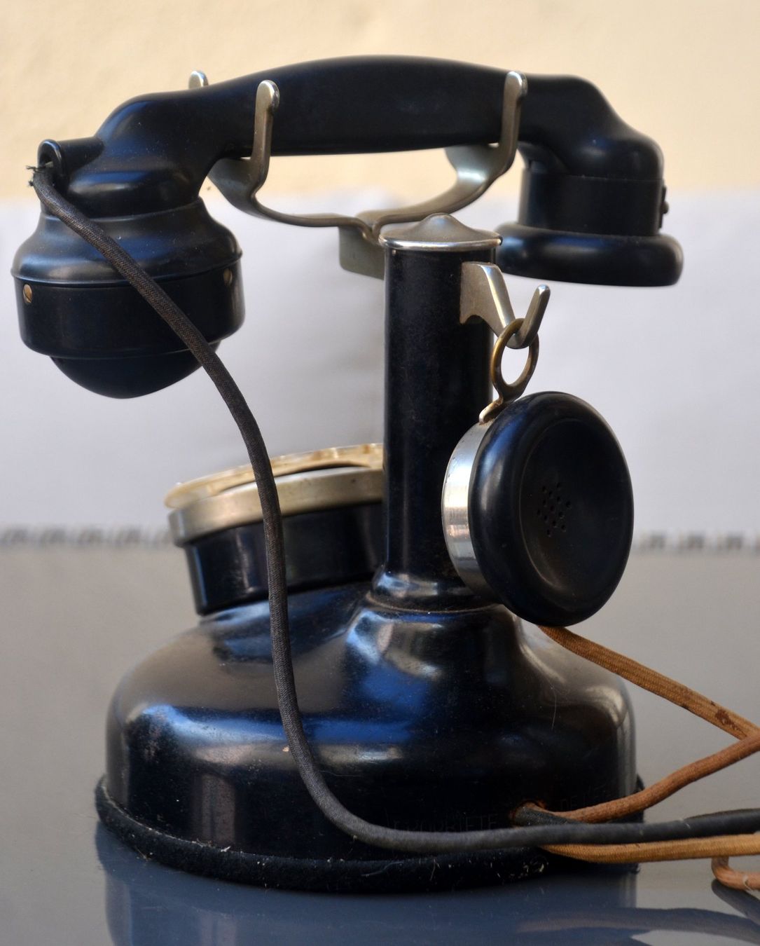 Telefone: Burgunder Mod.1924 Telefon / téléphone 1930 – Gebraucht aus Collonges von arashee 6