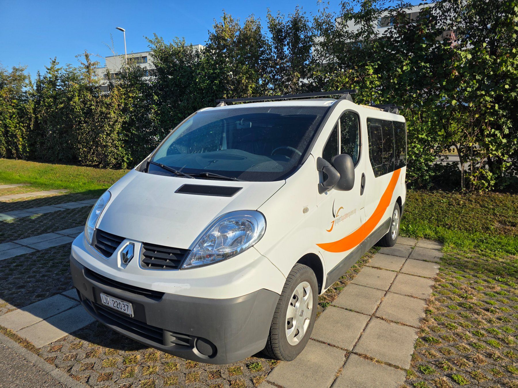 Renault Véhicules de camping: Renault Trafic dCi 115 Camper – D'occasion à Rothenburg par dario33