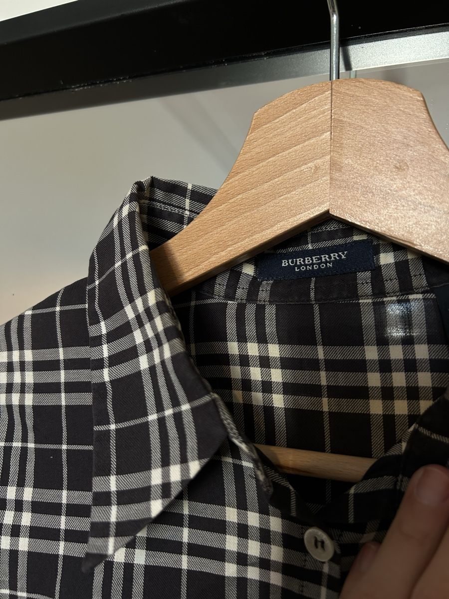 Burberry Blusen: Burberry Bluse – Gebraucht aus Basel von min_6kms 1