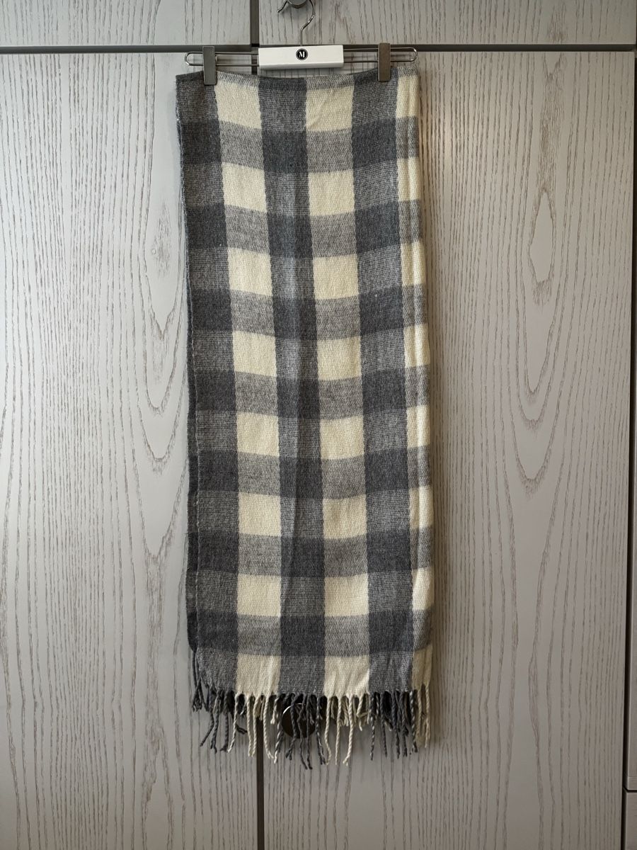 Foulards & écharpes: Schal – D'occasion à Wermatswil par -secondchance-