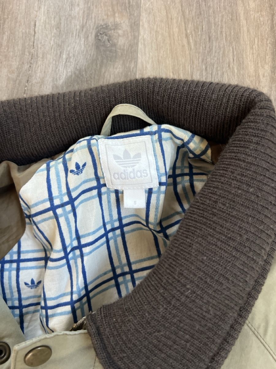 Adidas Giacche: Vintage Adidas Jacke  – Usato da Bremgarten AG venduto da Anna1999999 1