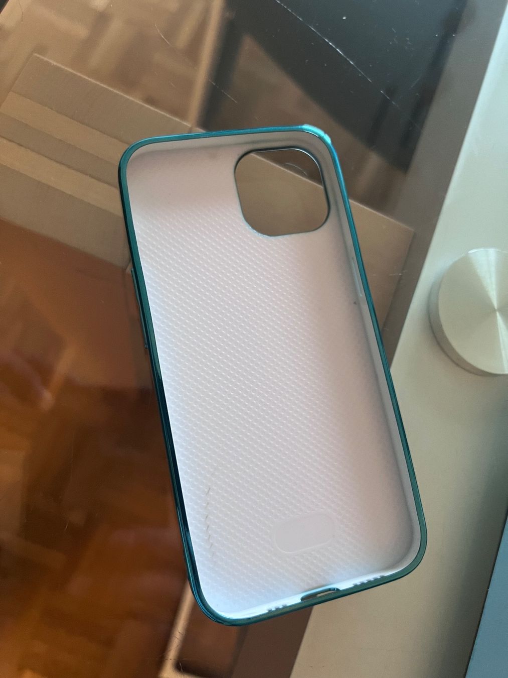 Cover & Protezioni schermo: iPhone 13 Case Farbe Grün – Usato da Volketswil venduto da Latinozh5 1