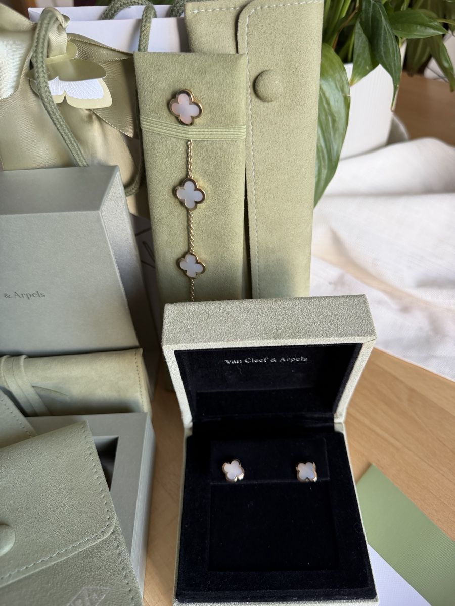 Sonstiger Schmuck: Original Van Cleef & Arpels Pure Alhambra Set mit Perlmutt – Gebraucht aus Bern von AndrewHM 1