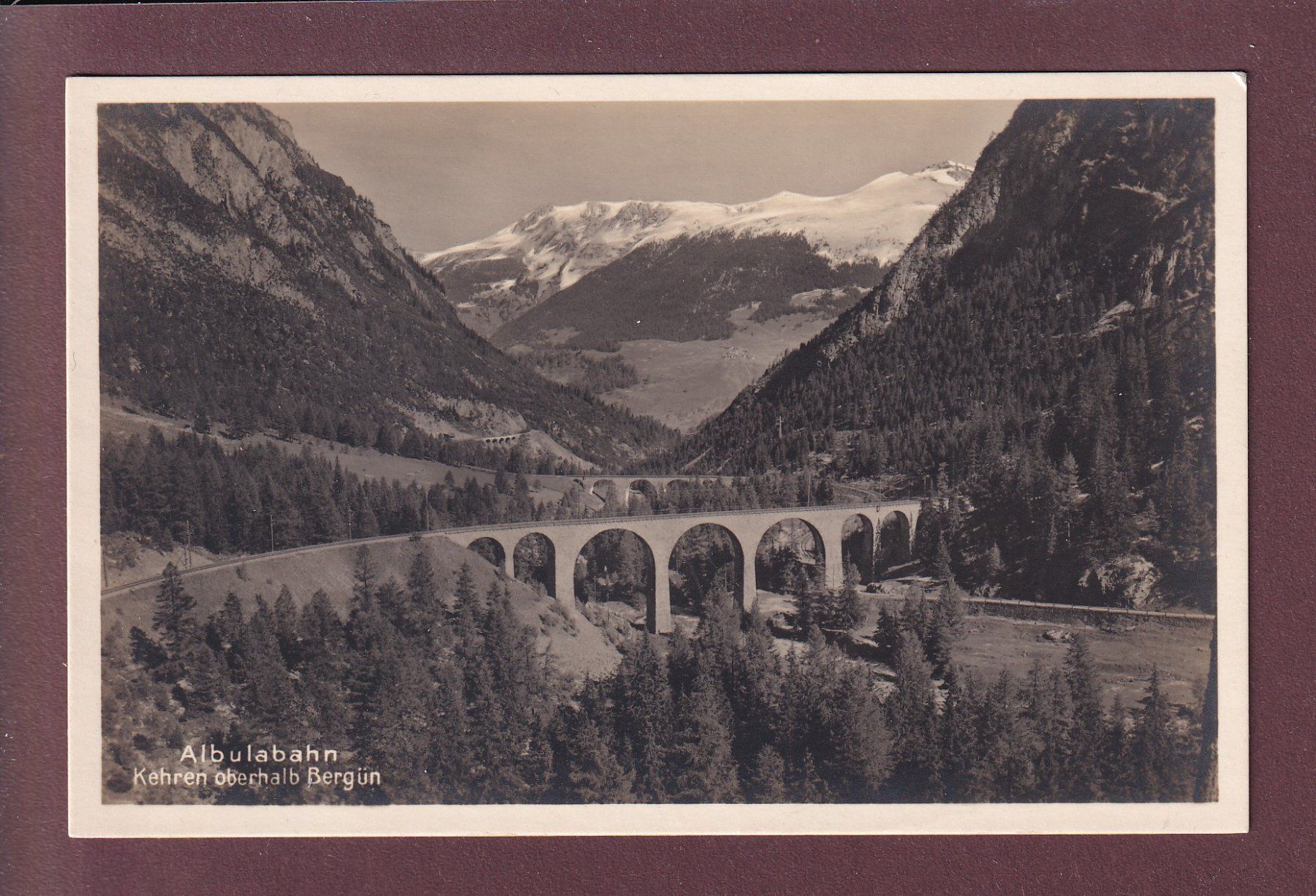 Cartoline postali: Albulabahn - Kehren oberhalb BERGÜN – Usato da Pully venduto da nicecards