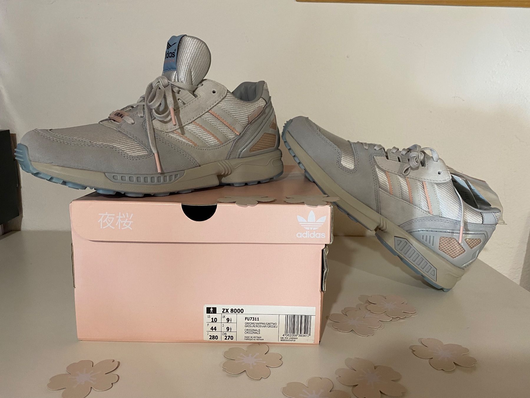 Adidas Scarpe da uomo: ADIDAS ZX 8000 Hanami Pack 44 – Nuovo e nell'imballaggio originale da Celerina/Schlarigna venduto da golfrolf2 1