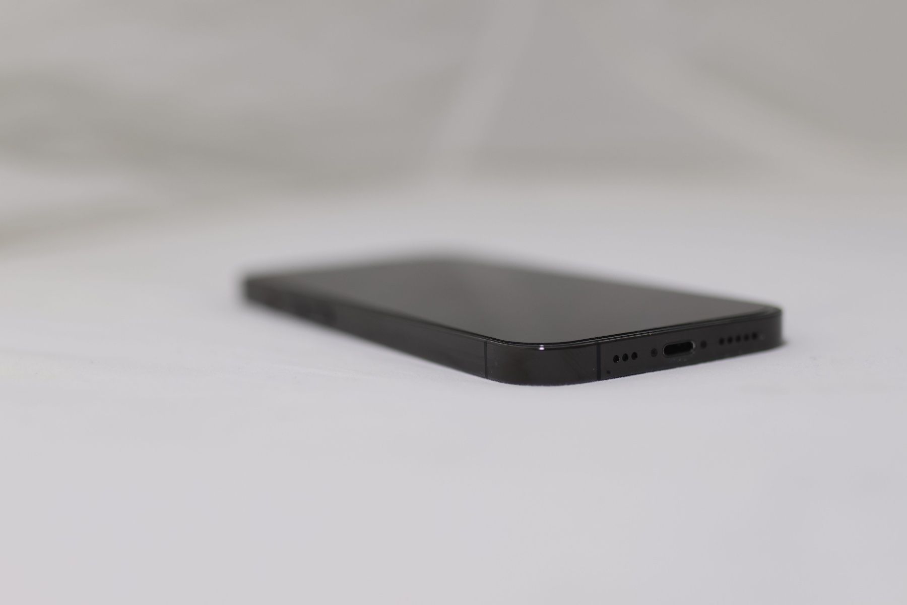 Apple Telefoni cellulari / Smartphones: Apple Iphone 14 Pro Space Black, 256 GB – Usato da Reinach BL venduto da Tscherrer 9