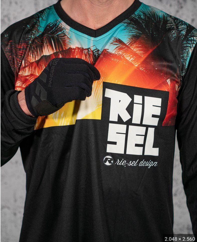 Canottiere & Pantaloni: Trikot Rieswl desing – Nuovo (secondo la descrizione) da Emmenbrücke venduto da Herzog07 6