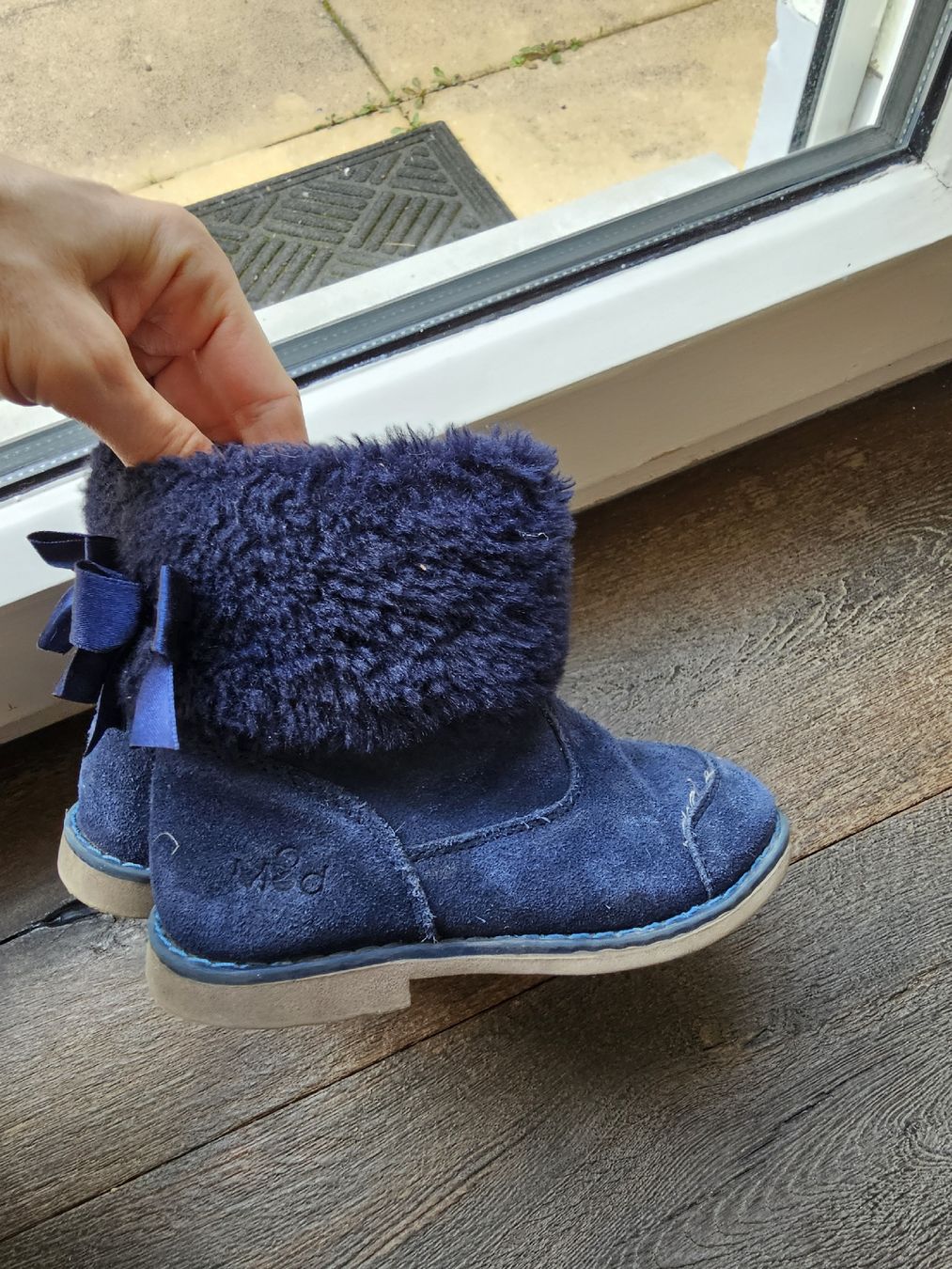 Schuhe für Mädchen: Suede Boots – Gebraucht aus Cologny von Selin34 1