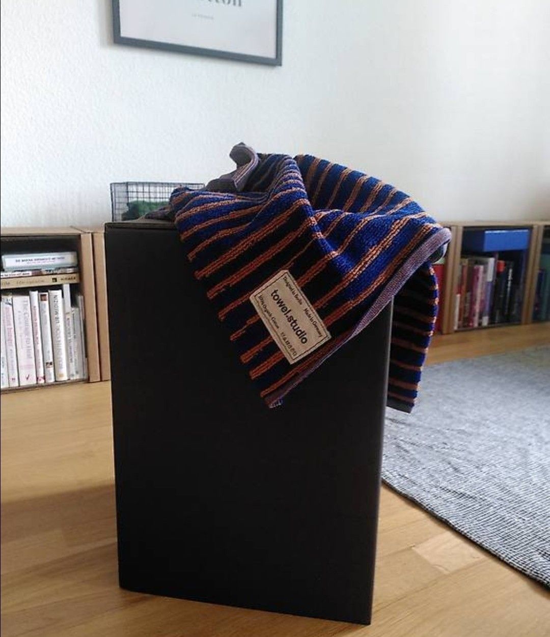 Teli da bagno: Handtuch von towel studio berlin – Usato da Burgdorf venduto da anna-li