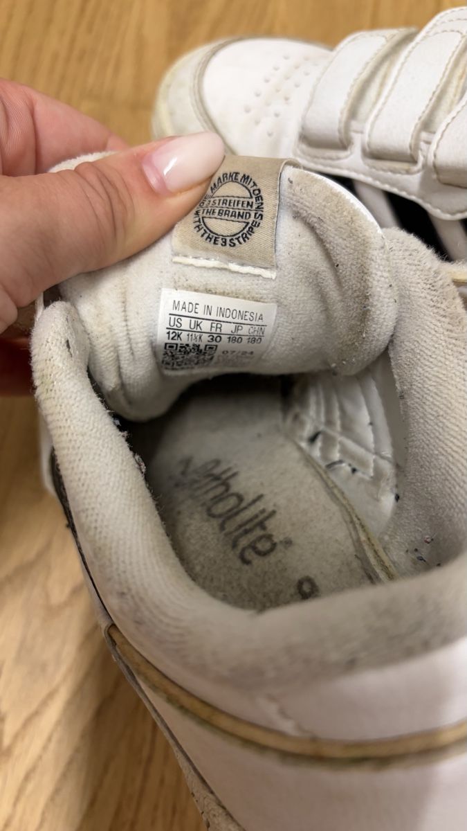 Adidas Scarpe per ragazzi: Adidas Gr. 30 – Usato da Frauenkappelen venduto da SSCN01 2