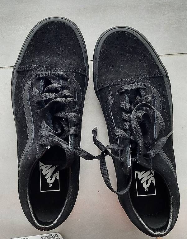 Scarpe da uomo: A vendre chaussures Vans taille 38 – Usato da Marin-Epagnier venduto da Crac34 1
