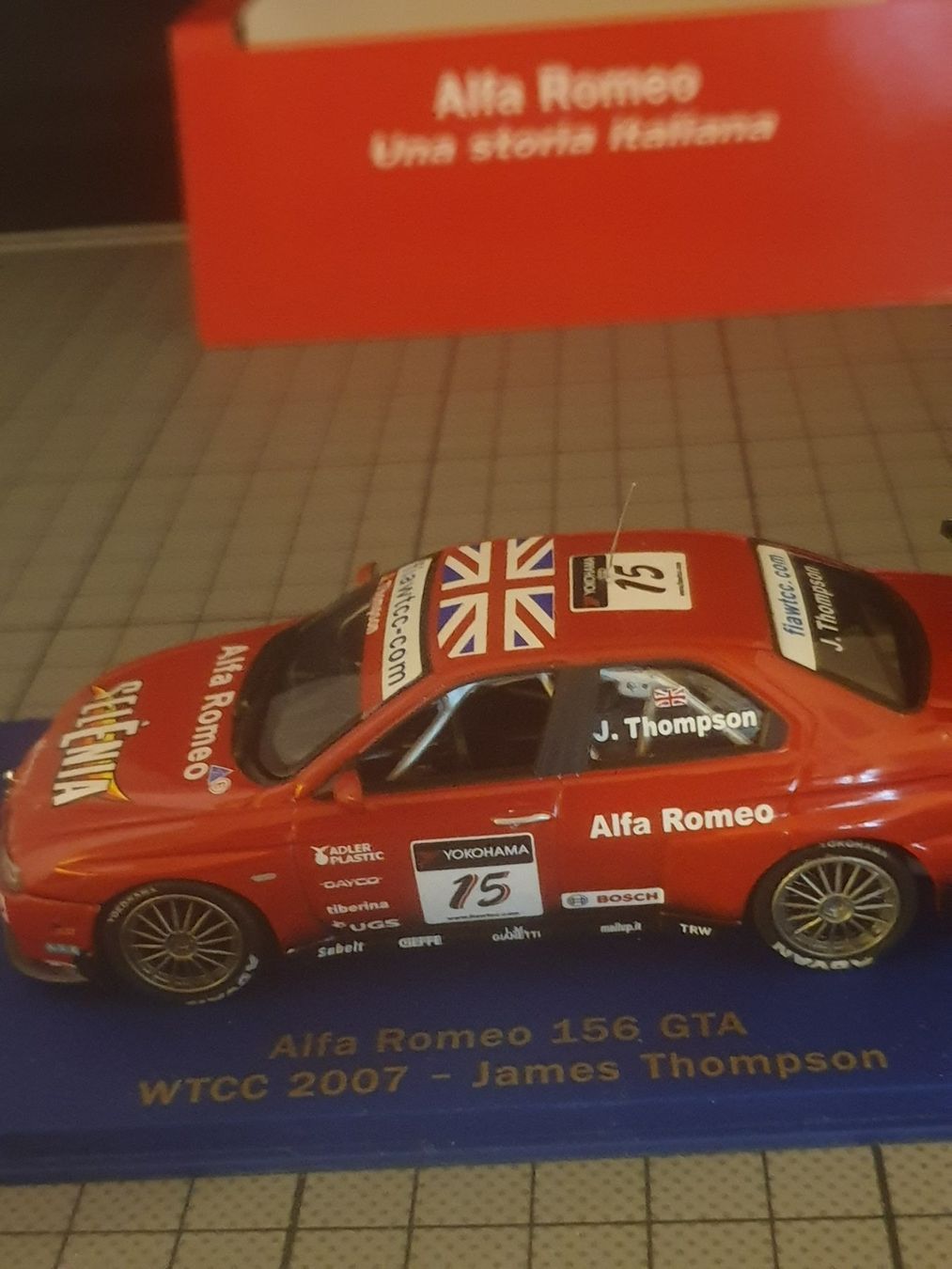 Alfa Romeo Modellini d'auto: Alfa Romeo 156 GTA WTCC 2007 – Nuovo e nell'imballaggio originale da Chézard-St-Martin venduto da AlPat-Collections 4