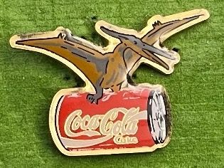 Coca-Cola Placchette & Badge: Coca-Cola Pin Rar – Usato da Itingen venduto da Bebbi6569