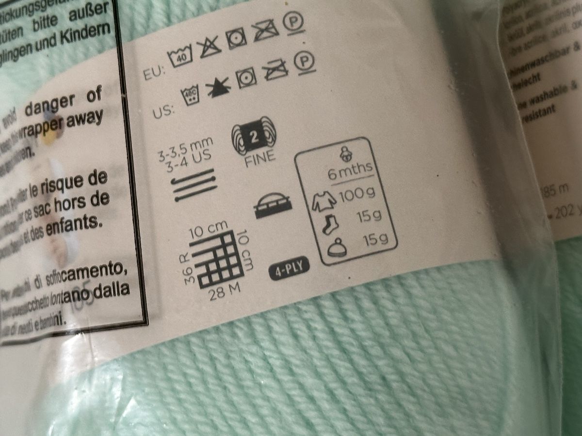 Lana: 6 Knäuel à 50 Gramm – Nuovo e nell'imballaggio originale da Holderbank SO venduto da _Renarde_ 1