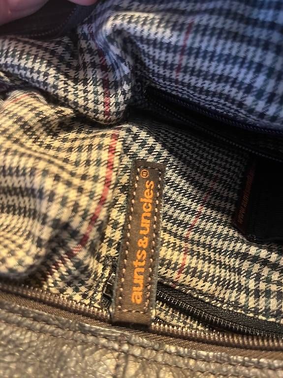 Taschen: Reisetasche von aunts & uncles – Gebraucht aus Muri b. Bern von sibube3000 3