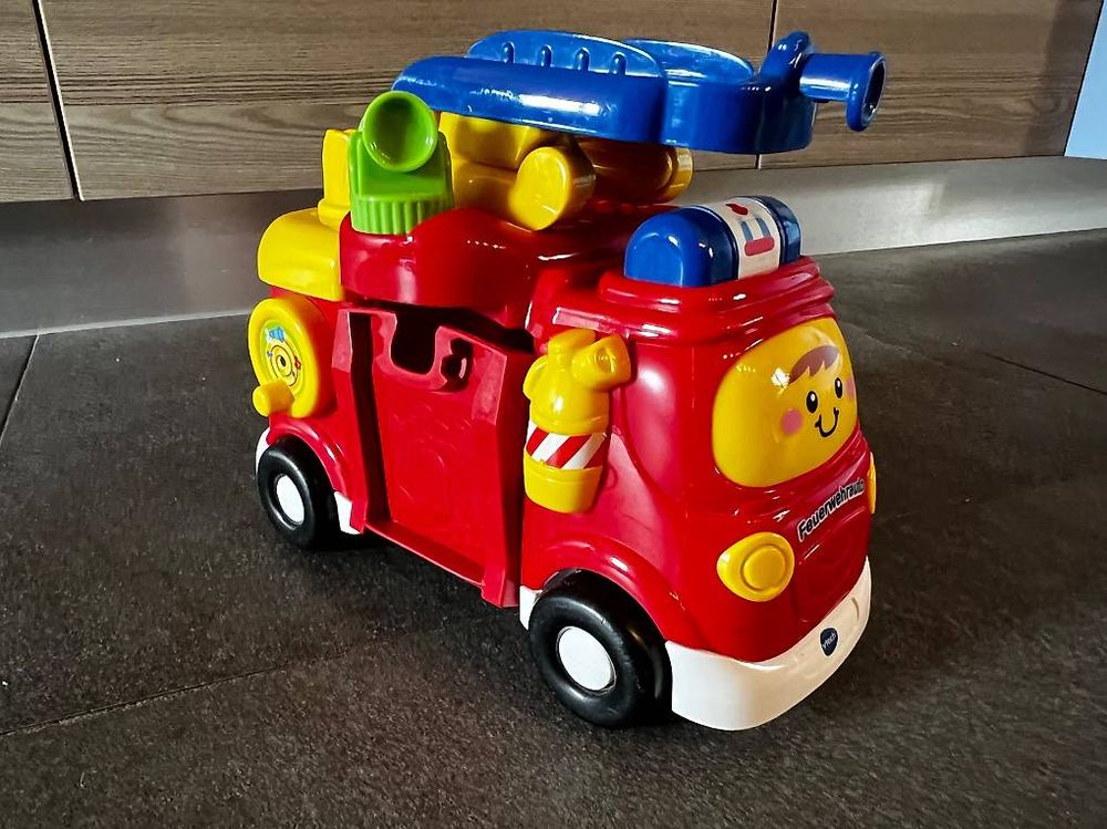 Vtech Jouets: VTech Tut Tut Cars - Fire Engine – D'occasion à Oberwil i. S. par Kristiin 1
