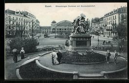 Basel, Strassburger Denkmal mit Bundesba