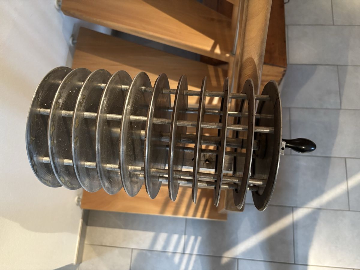 Tamburi & Mulinelli: Zügelrolle  – Usato da Alosen venduto da Tischhuser 2