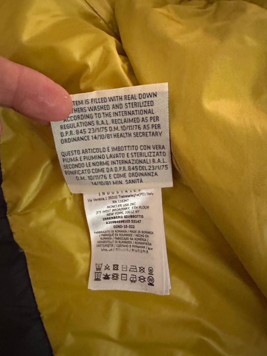 Moncler Vestes: Moncler Daunenjacke – Neuf (Voir description) à Binningen par Yuliya15 4