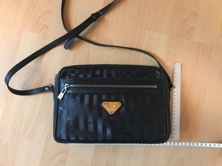 Maison Mollerus Handtasche schwarz/gold