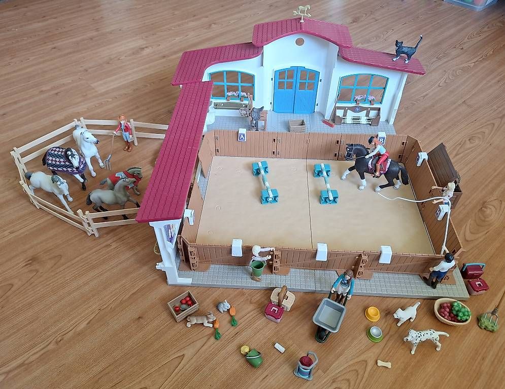 Giocattoli: Schleich Reithalle – Usato da Gansingen venduto da Babsi52