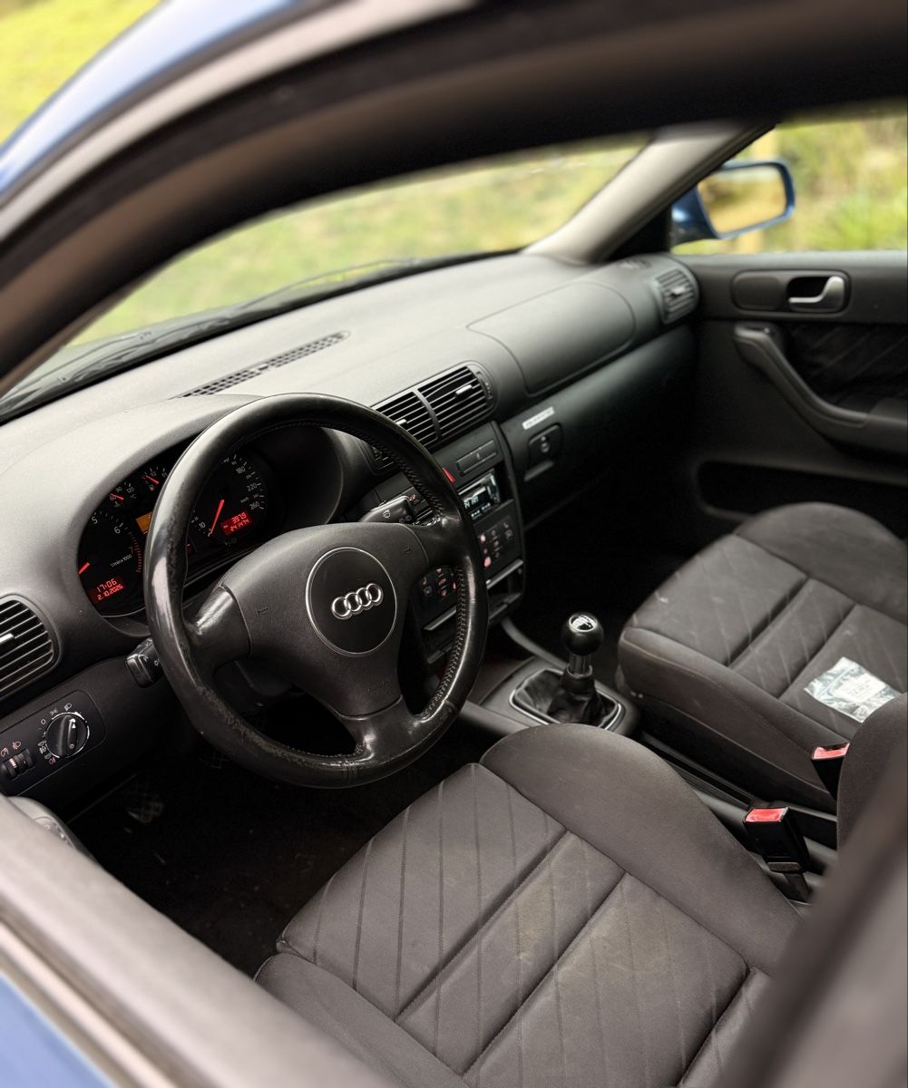 Audi Automobili: Audi A3 1.8T Quattro 8fach Bereift – Usato da Zwischenflüh venduto da PilotM 3