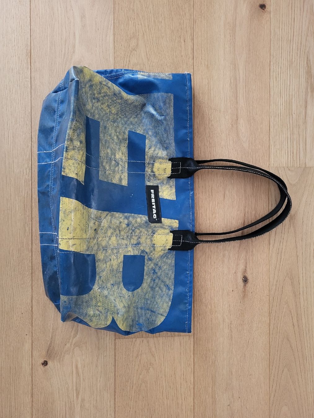 Freitag Taschen: Freitag Tasche – Gebraucht aus Haslen GL von cor_2hlv