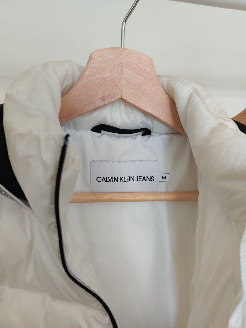 Calvin Klein Jacken: Daunenjacke Calvin Klein - weiss, M – Gebraucht aus Bern von sar_6fcb 2
