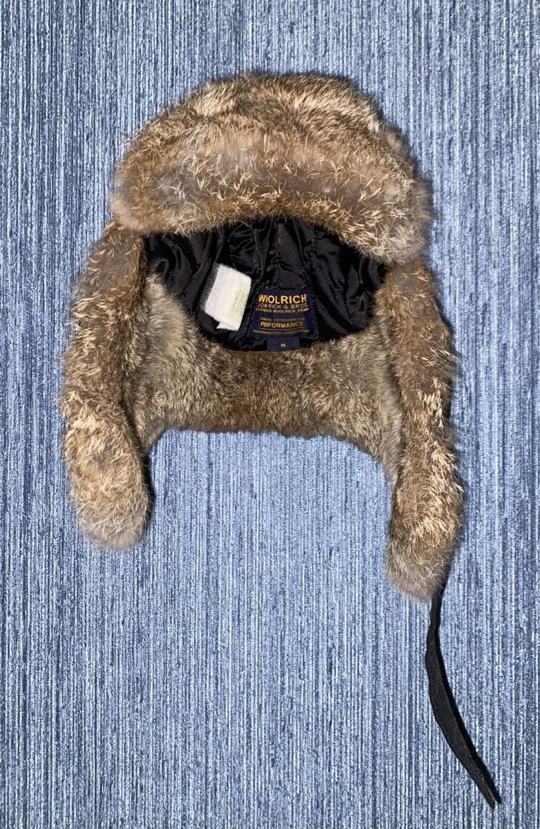 Copricapi, berretti & cappellini: Woolrich - Chapka avec fourrure véritable – Nuovo (secondo la descrizione) da Genève venduto da TheMattiBoutique