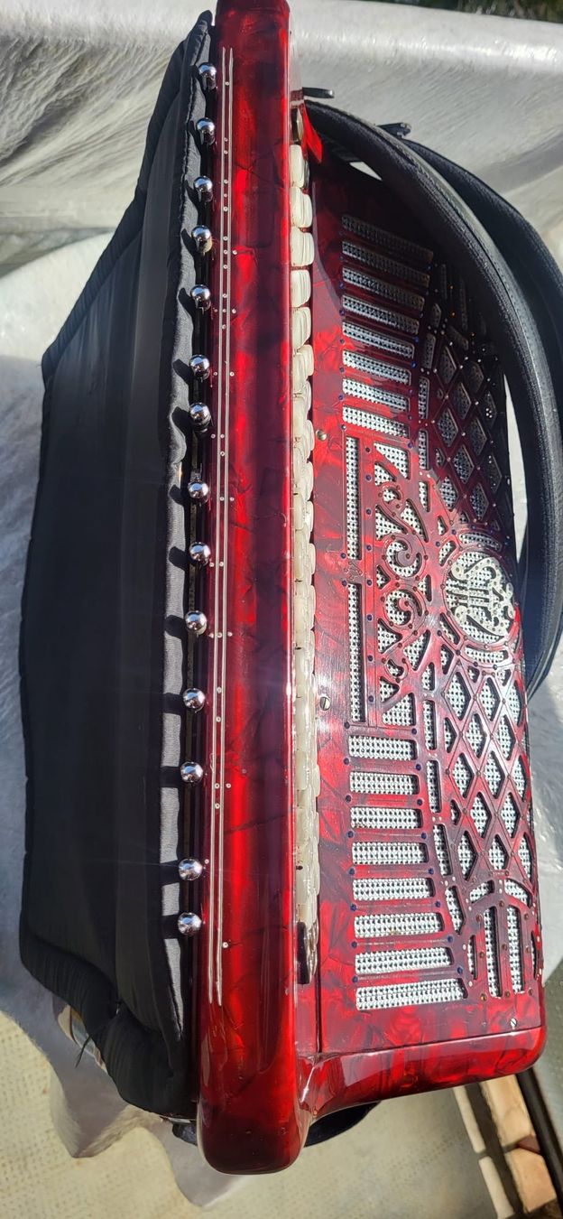 Strumenti musicali: Accordéon Stocco stradella  – Usato da Penthalaz venduto da EvandroLuz 3