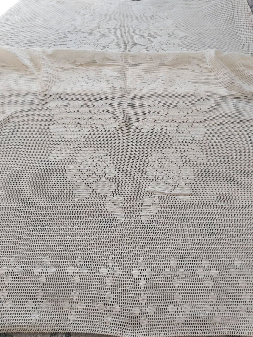 Altra biancheria da tavola: Tischtuch handgehäkelt 262 x 132 cm – Usato da Bern venduto da aronari 2