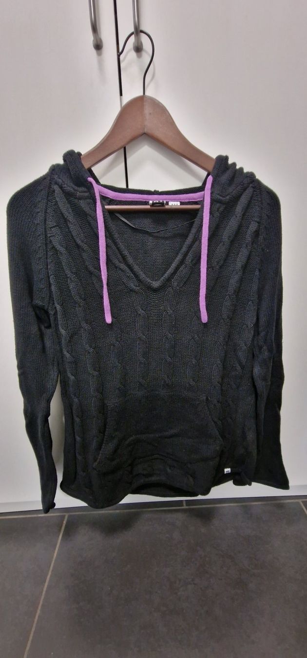 Roxy Pulls & Sweat-shirts: Roxy Kapuzenpullover – D'occasion à Oftringen par bin_2wk8