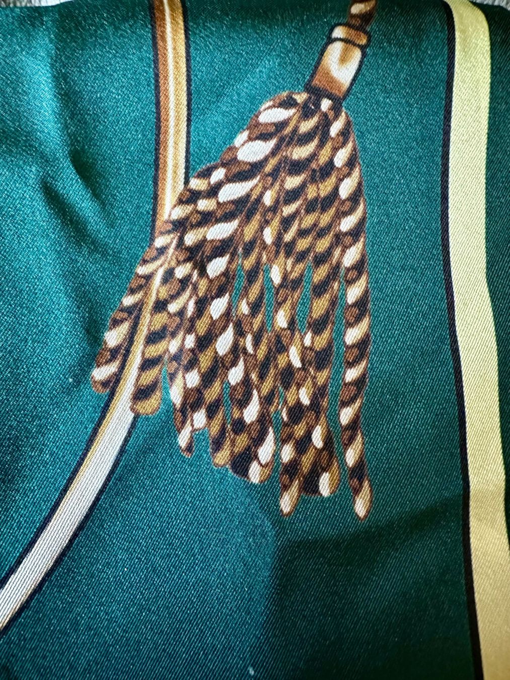 Marc Cain Foulard & Sciarpe: MARC CAIN - Seidenfoulard – Nuovo e nell'imballaggio originale da Spreitenbach venduto da Jessy8 1