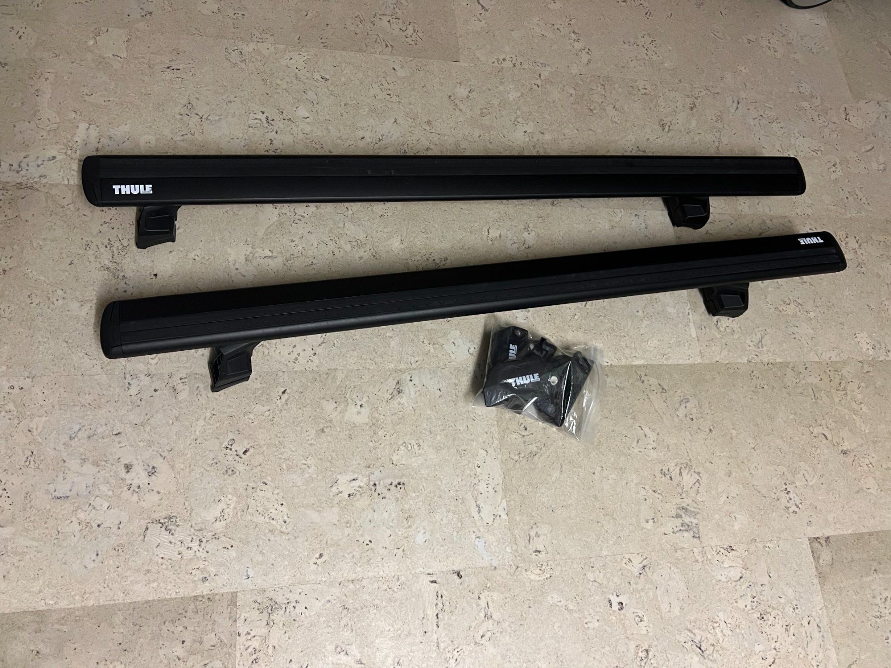 Thule Portapacchi: Thule Dachträger EVO 118 Black mit Flush Rail / Dachreeling – Usato da Dagmersellen venduto da patriceee01 2