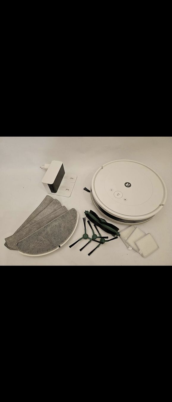 Irobot Staubsauger & Zubehör: iRobot Roomba essential – Gebraucht aus Zürich von MattihasHecht