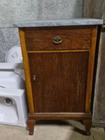 Antiker Nacht Tisch mit Steinplatte