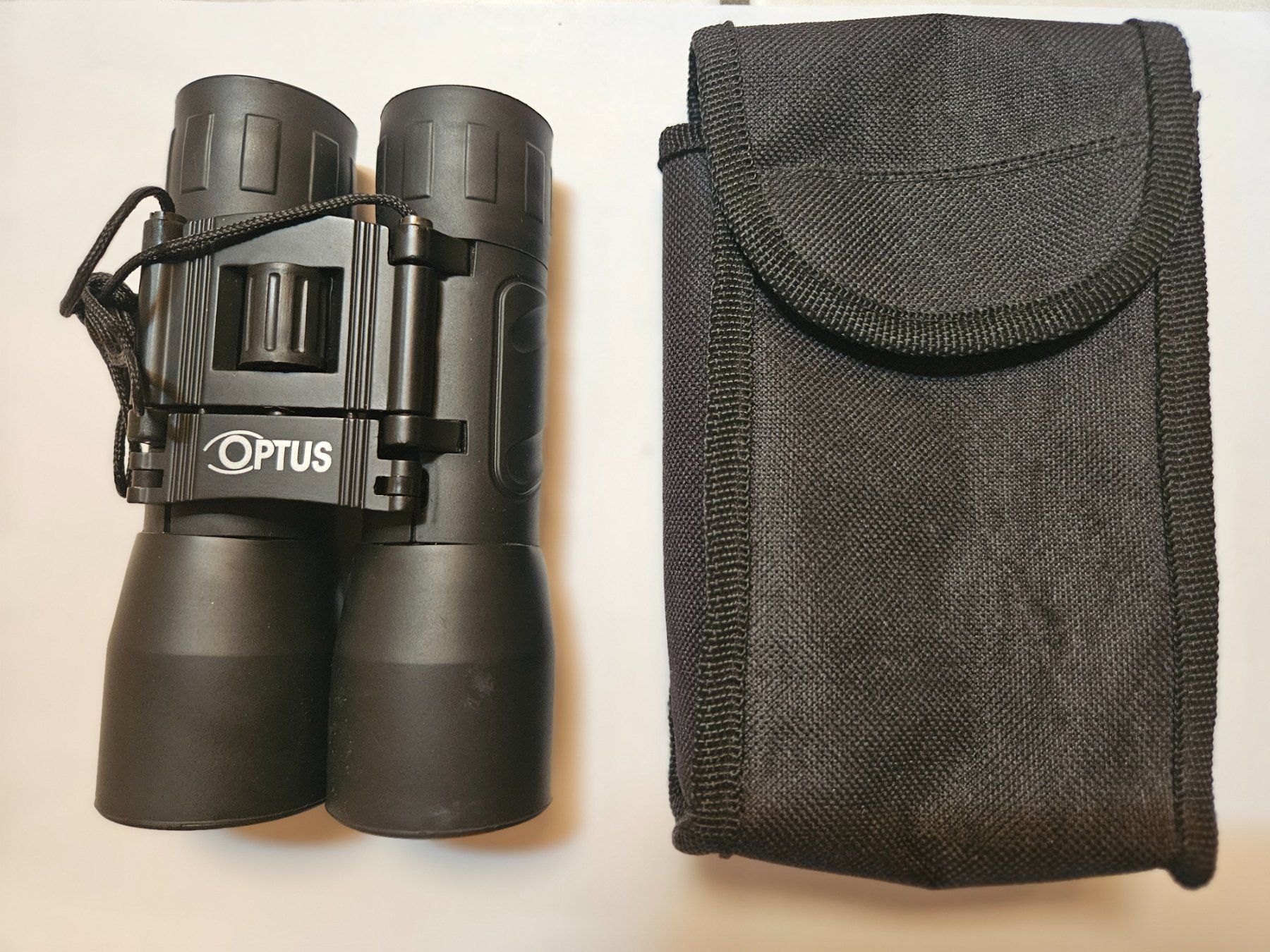 Binocoli: OPTUS Feldstecher / Fernglas 12x32 – Usato da Münchwilen AG venduto da pel_y9jx