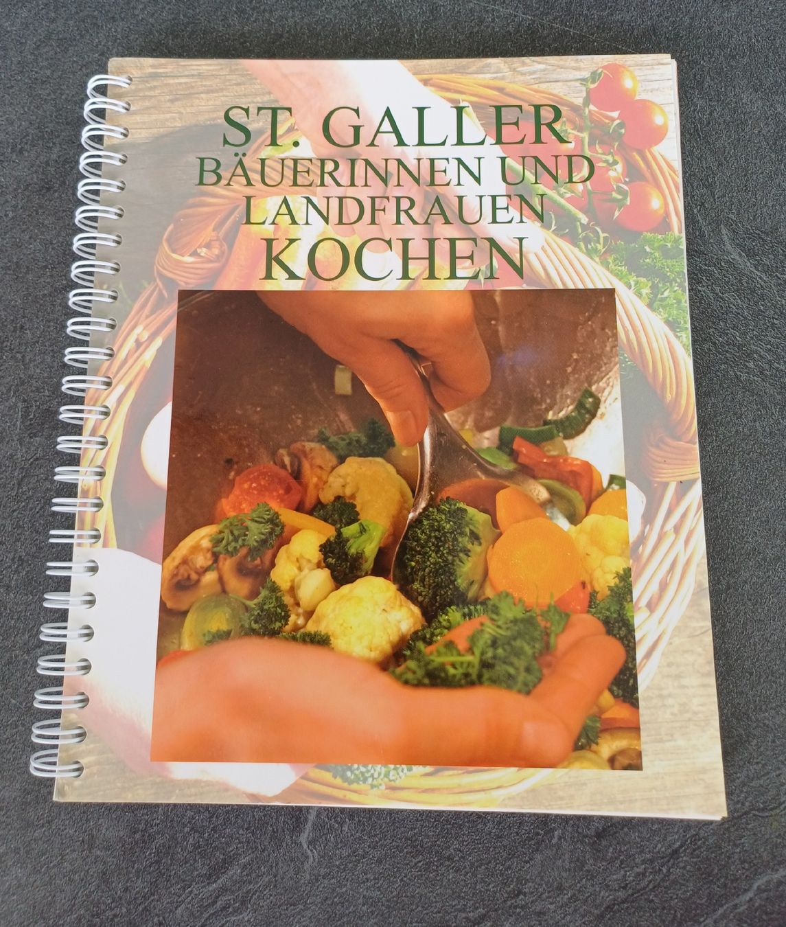 Libri: Kochbuch St. Galler Landfrauen – Nuovo (secondo la descrizione) da Neuendorf venduto da Angela106