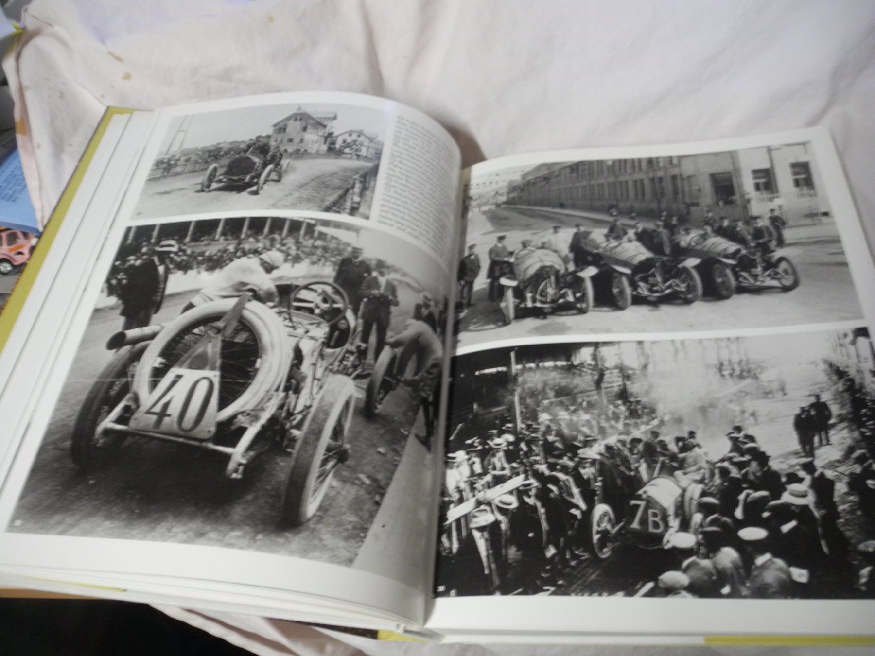 Libri: BUCH   DAS GROSSE BUCH DER OLDTIMER  IM UMKARTON  SEHR GUT – Usato da Gurtnellen venduto da Murmeli99 5