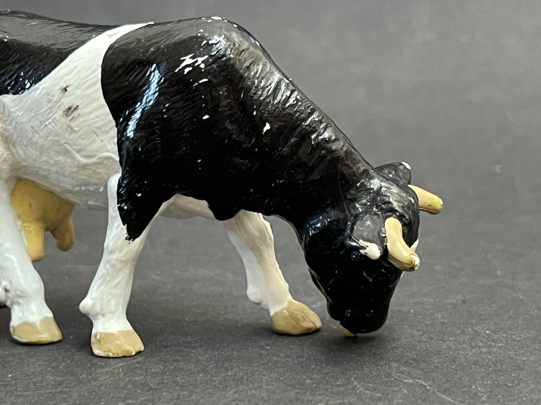 Schleich Statuette: Schleich Kuh 13207 grasend – Usato da Ennetbaden venduto da mapa05 8