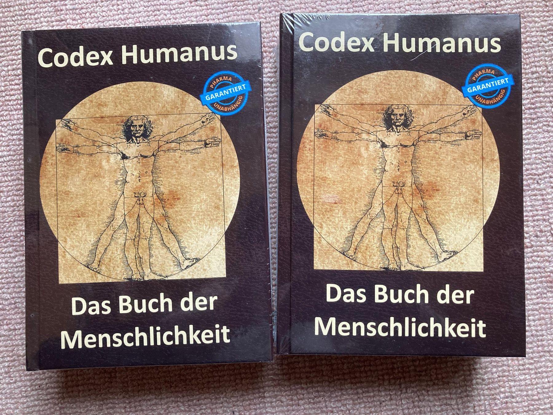 Libri: Codex Humanus - Das Buch der Menschlichkeit, Band 1 + 2, neu – Nuovo e nell'imballaggio originale da Lütisburg venduto da wiesenpippau