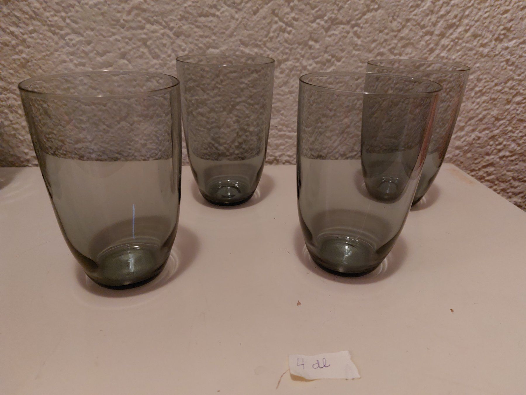 Gläser: 4 Dunkelgraue Wassergläser Longdrinkgläser Gläser Set – Gebraucht aus Horgen von Angel0010 1